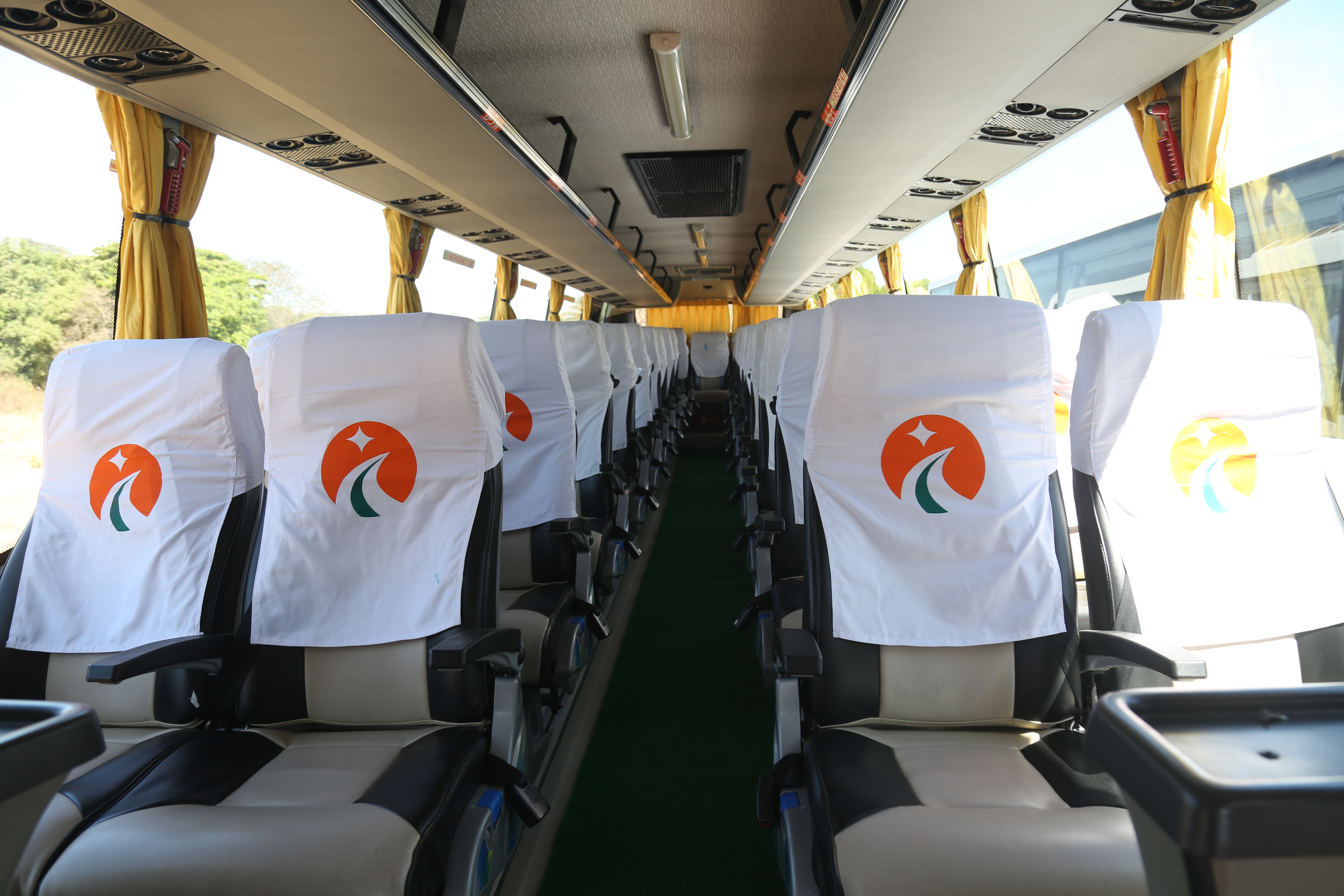Safeway Explorers Pvt. Ltd - Luxury Bus Rental Bangalore - Latest update - 21 22 Seater Coach AC Rental Service